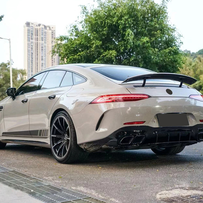 Προσαρμοσμένο λογότυπο αποδεκτό AMG GT C190 W290-GT63 Τροποποίηση αποβολής πίσω χείλη για Benz