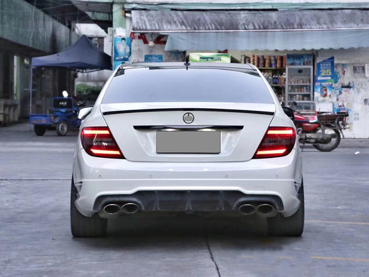 Morden Luxury Rear Bumper Diffuser PP πλαστικό για Mercedes-Benz C-Class W204 Αναβάθμιση