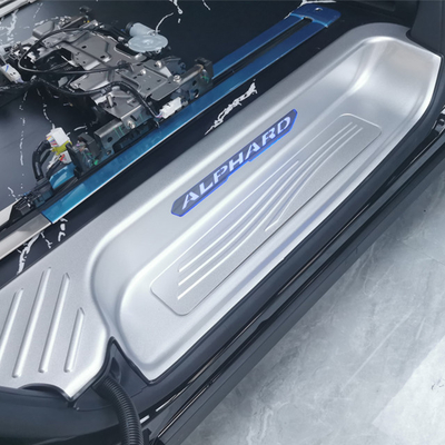 Toyota Alphard 2024 με πεντάλια ποδιών από κράμα αλουμινίου και λωρίδες κατώτατου ορίου